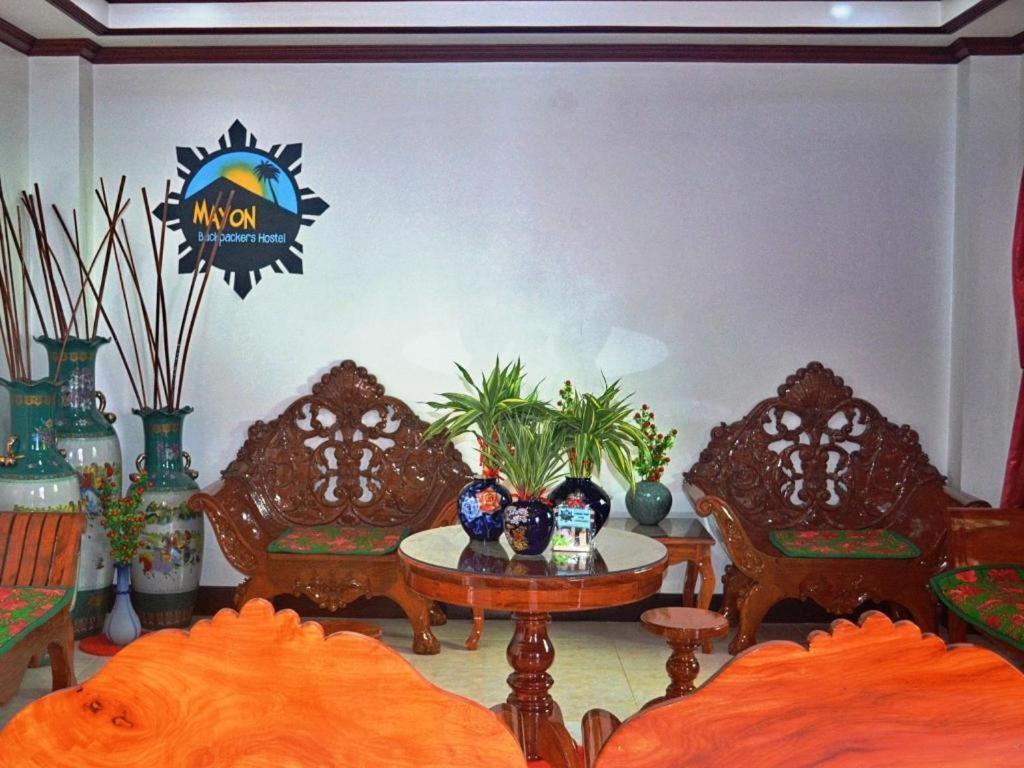 Mayon Backpackers Hostel Legazpi Exterior photo