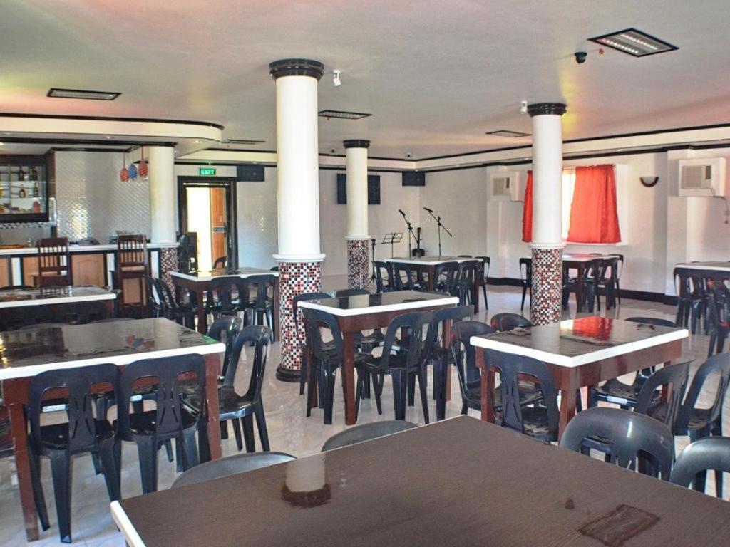 Mayon Backpackers Hostel Legazpi Exterior photo